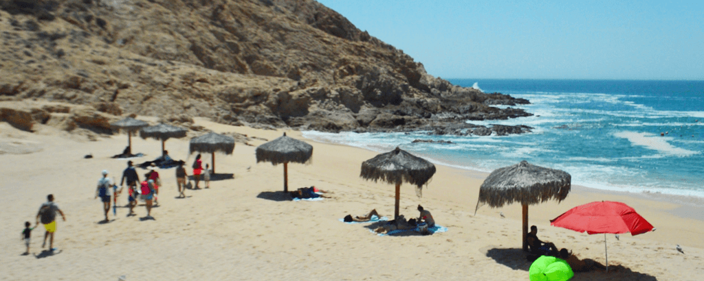 Playa Santa Maria Vacaciones en Familia en Los Cabos